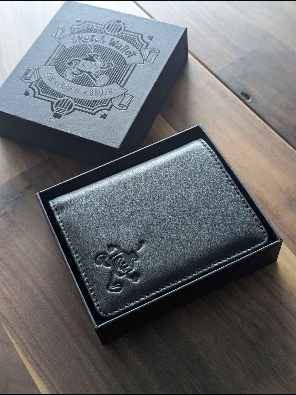 NWT Black Genuine Leather Sketch Wallet -  Bifold Artist Drawing, Note Wallet